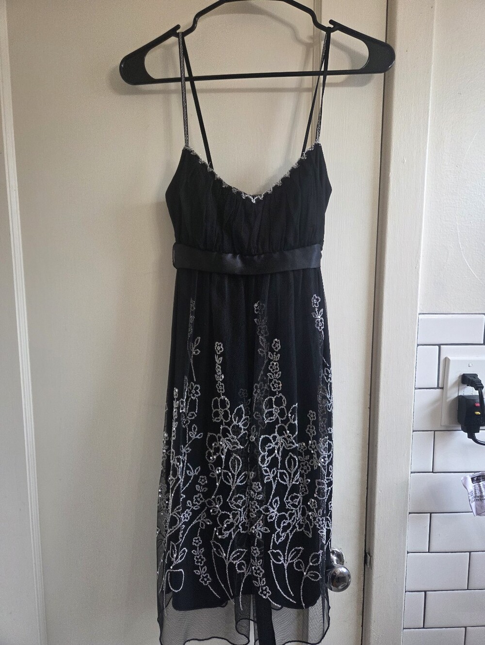 Black Floral Embroidered Spaghetti-Strap Dress Y2k